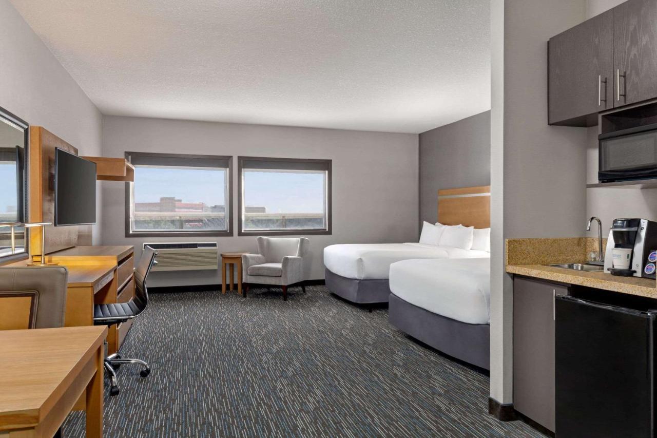 Wingate By Wyndham Lethbridge Otel Dış mekan fotoğraf