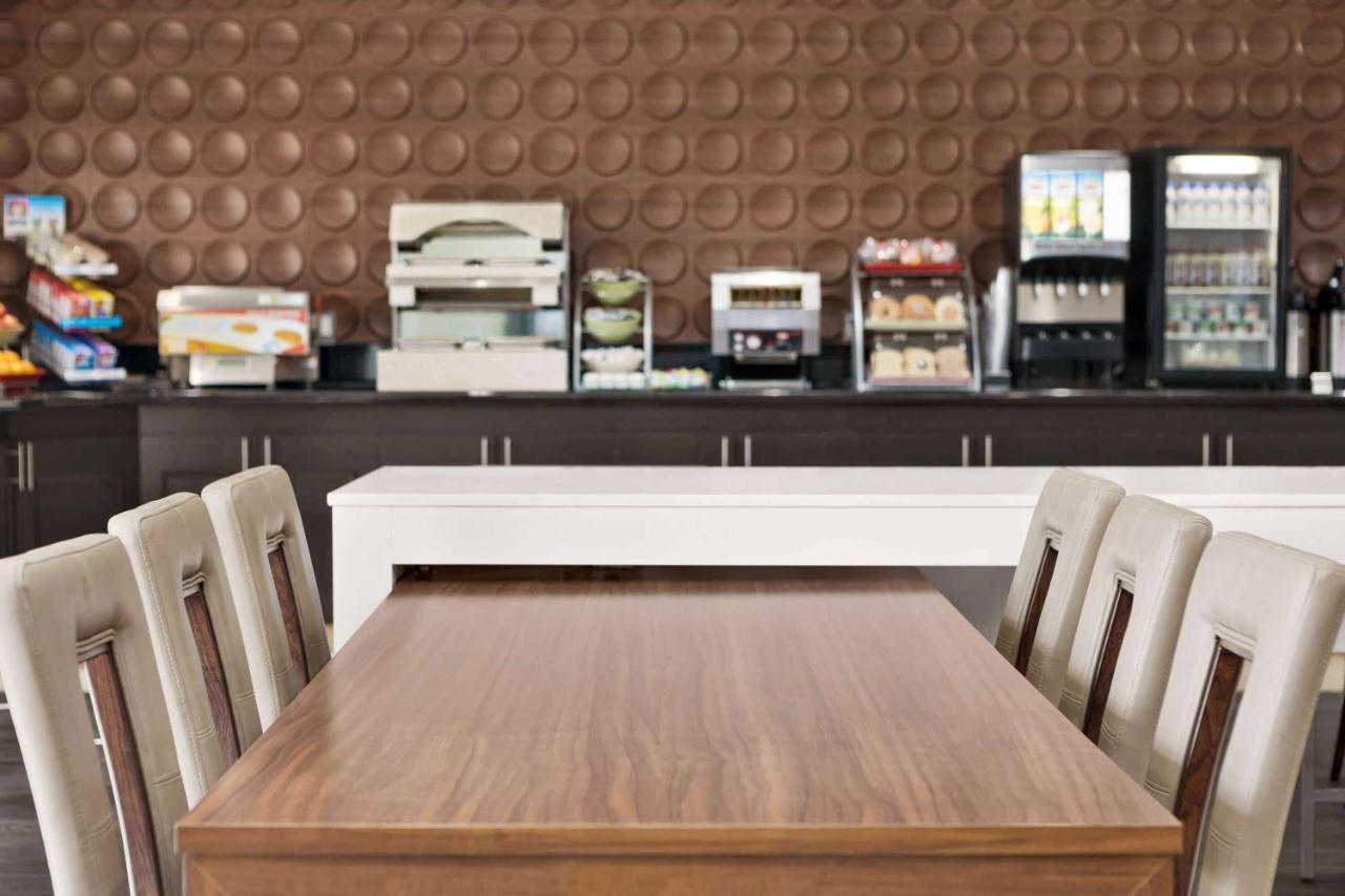 Wingate By Wyndham Lethbridge Otel Dış mekan fotoğraf