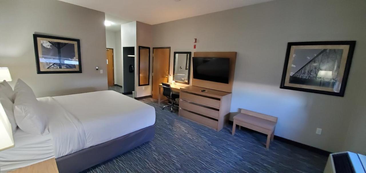 Wingate By Wyndham Lethbridge Otel Dış mekan fotoğraf